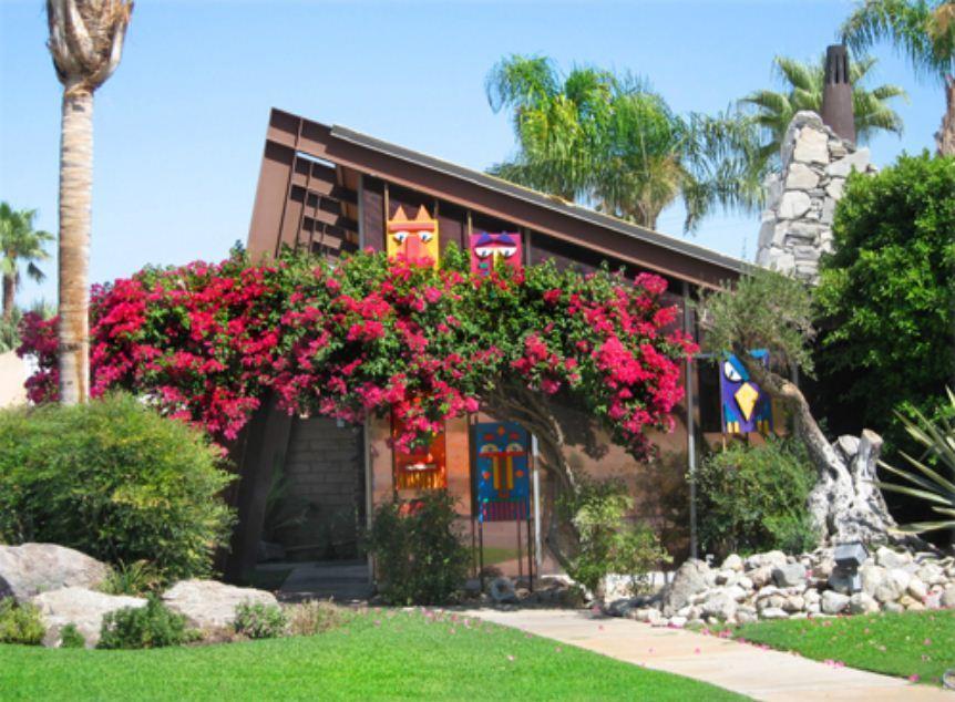 Triangle Inn Clothing Optional Resort For Men Palm Springs Eksteriør billede